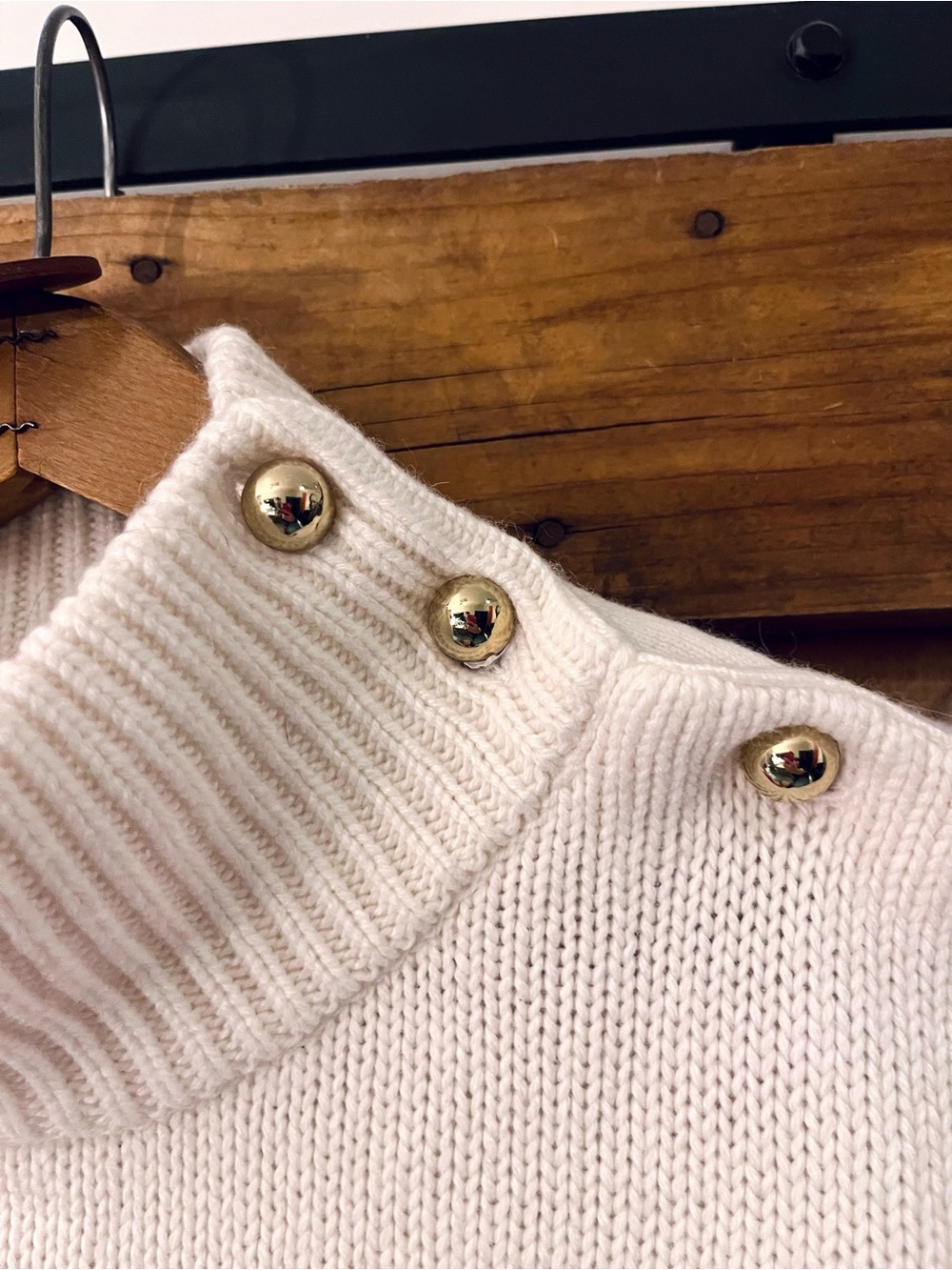 NWT Kate Spade Cream Turtleneck Sweater with Red Heart - Picture 8 of 10